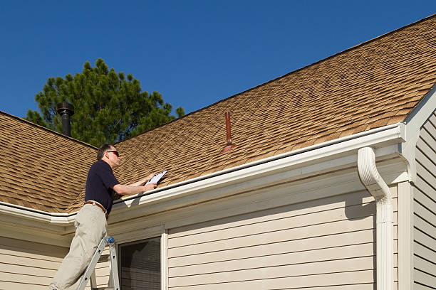 Best Roof Maintenance and Cleaning  in North Liberty, IA